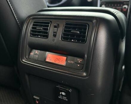 Белый Ниссан Патфайндер, объемом двигателя 3.5 л и пробегом 124 тыс. км за 13700 $, фото 28 на Automoto.ua