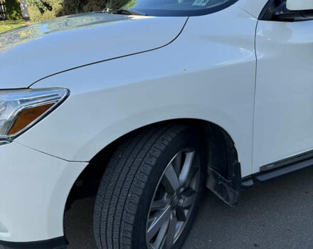 Белый Ниссан Патфайндер, объемом двигателя 3.5 л и пробегом 67 тыс. км за 15900 $, фото 5 на Automoto.ua