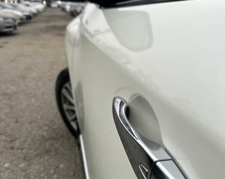 Белый Ниссан Патфайндер, объемом двигателя 3.5 л и пробегом 124 тыс. км за 13700 $, фото 11 на Automoto.ua