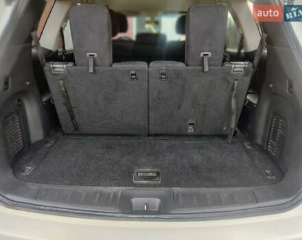 Белый Ниссан Патфайндер, объемом двигателя 3.5 л и пробегом 240 тыс. км за 10900 $, фото 10 на Automoto.ua