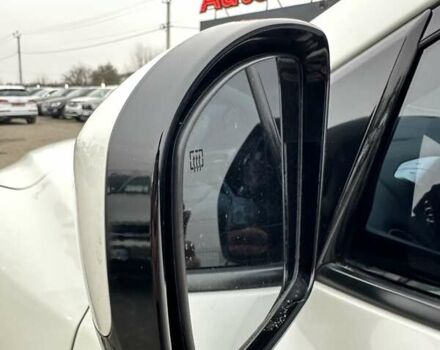 Белый Ниссан Патфайндер, объемом двигателя 3.5 л и пробегом 124 тыс. км за 13700 $, фото 7 на Automoto.ua