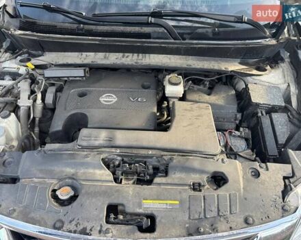 Білий Ніссан Патфайндер, об'ємом двигуна 3.5 л та пробігом 178 тис. км за 14700 $, фото 19 на Automoto.ua