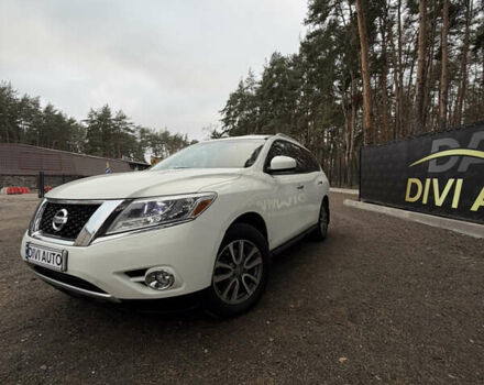 Білий Ніссан Патфайндер, об'ємом двигуна 3.5 л та пробігом 135 тис. км за 15900 $, фото 4 на Automoto.ua