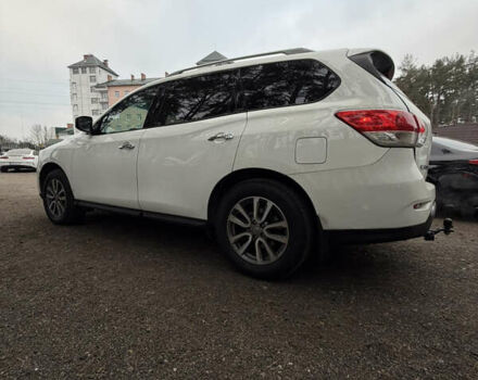 Білий Ніссан Патфайндер, об'ємом двигуна 3.5 л та пробігом 135 тис. км за 15900 $, фото 5 на Automoto.ua