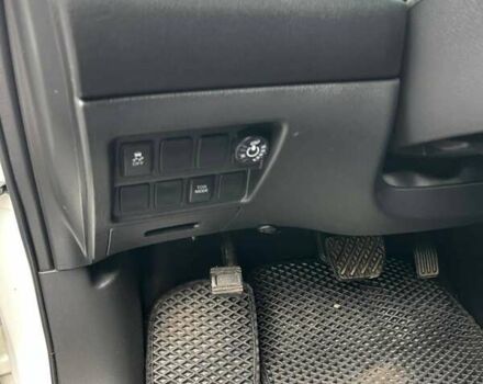 Білий Ніссан Патфайндер, об'ємом двигуна 3.5 л та пробігом 110 тис. км за 15700 $, фото 16 на Automoto.ua