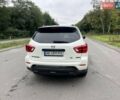 Ніссан Патфайндер 2017 у Красилове на Automoto.ua Білий Ніссан Патфайндер, об'ємом двигуна 3.5 л та пробігом 49 тис. км за 18600 $, фото 5 на Automoto.ua