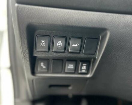 Ніссан Патфайндер 2017 у Красилове на Automoto.ua Білий Ніссан Патфайндер, об'ємом двигуна 3.5 л та пробігом 49 тис. км за 18600 $, фото 14 на Automoto.ua