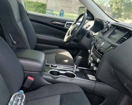 Білий Ніссан Патфайндер, об'ємом двигуна 3.5 л та пробігом 123 тис. км за 16000 $, фото 5 на Automoto.ua