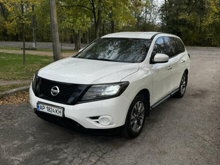 Ниссан Патфайндер 2013 в Запорожье на Automoto.ua Белый Ниссан Патфайндер, объемом двигателя 3.5 л и пробегом 250 тыс. км за 11700 $, фото 1 на Automoto.ua