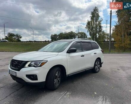 Білий Ніссан Патфайндер, об'ємом двигуна 3.5 л та пробігом 110 тис. км за 15700 $, фото 1 на Automoto.ua