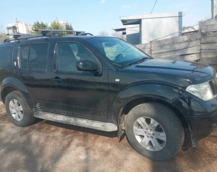 Черный Ниссан Патфайндер, объемом двигателя 2.5 л и пробегом 257 тыс. км за 6595 $, фото 6 на Automoto.ua