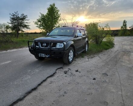 Ниссан Патфайндер 2008 в Киеве на Automoto.ua Черный Ниссан Патфайндер, объемом двигателя 2.5 л и пробегом 260 тыс. км за 11663 $, фото 6 на Automoto.ua