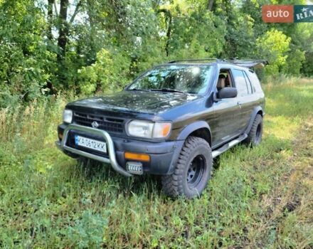 Чорний Ніссан Патфайндер, об'ємом двигуна 3.3 л та пробігом 285 тис. км за 5000 $, фото 3 на Automoto.ua