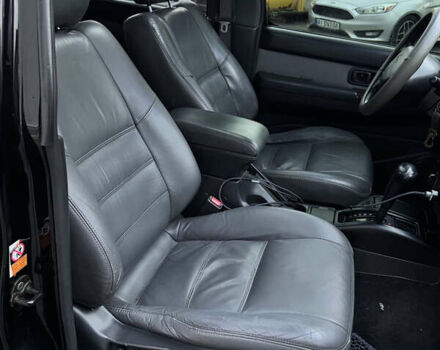 Черный Ниссан Патфайндер, объемом двигателя 3.3 л и пробегом 465 тыс. км за 5999 $, фото 17 на Automoto.ua