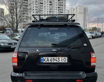 Чорний Ніссан Патфайндер, об'ємом двигуна 3.3 л та пробігом 465 тис. км за 5600 $, фото 6 на Automoto.ua