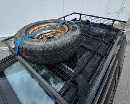 Чорний Ніссан Патфайндер, об'ємом двигуна 3.3 л та пробігом 465 тис. км за 5600 $, фото 8 на Automoto.ua