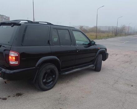 Черный Ниссан Патфайндер, объемом двигателя 3.5 л и пробегом 286 тыс. км за 4637 $, фото 5 на Automoto.ua