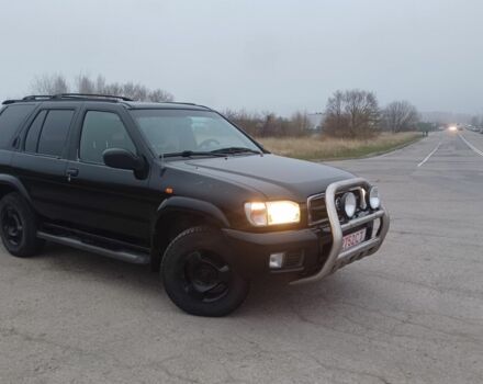 Черный Ниссан Патфайндер, объемом двигателя 3.5 л и пробегом 286 тыс. км за 4637 $, фото 1 на Automoto.ua