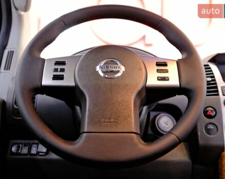 Черный Ниссан Патфайндер, объемом двигателя 3.95 л и пробегом 258 тыс. км за 8900 $, фото 47 на Automoto.ua