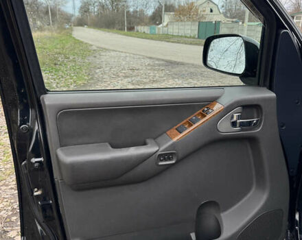 Черный Ниссан Патфайндер, объемом двигателя 4 л и пробегом 183 тыс. км за 9400 $, фото 27 на Automoto.ua