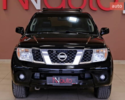 Черный Ниссан Патфайндер, объемом двигателя 3.95 л и пробегом 258 тыс. км за 8900 $, фото 1 на Automoto.ua