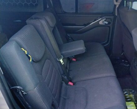 Черный Ниссан Патфайндер, объемом двигателя 0 л и пробегом 390 тыс. км за 5200 $, фото 6 на Automoto.ua