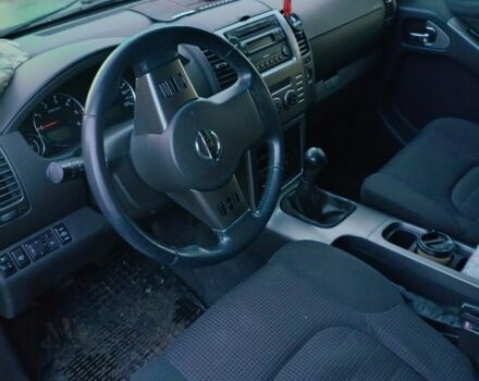 Черный Ниссан Патфайндер, объемом двигателя 0 л и пробегом 390 тыс. км за 5200 $, фото 3 на Automoto.ua