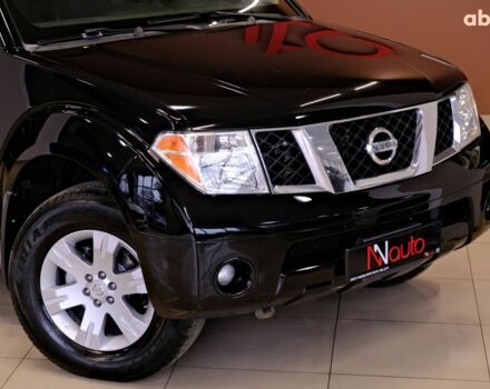 Черный Ниссан Патфайндер, объемом двигателя 4 л и пробегом 258 тыс. км за 8900 $, фото 2 на Automoto.ua