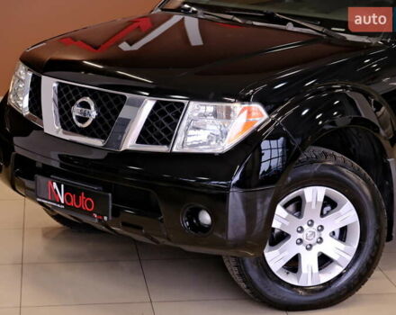 Черный Ниссан Патфайндер, объемом двигателя 3.95 л и пробегом 258 тыс. км за 8900 $, фото 10 на Automoto.ua
