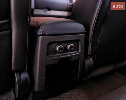 Черный Ниссан Патфайндер, объемом двигателя 3.95 л и пробегом 258 тыс. км за 8900 $, фото 34 на Automoto.ua