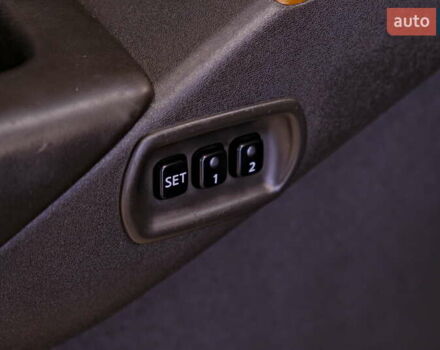 Черный Ниссан Патфайндер, объемом двигателя 3.95 л и пробегом 258 тыс. км за 8900 $, фото 25 на Automoto.ua