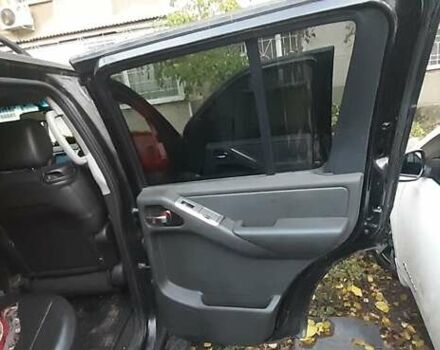 Черный Ниссан Патфайндер, объемом двигателя 2.5 л и пробегом 320 тыс. км за 7000 $, фото 8 на Automoto.ua