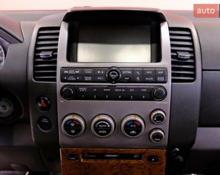 Черный Ниссан Патфайндер, объемом двигателя 3.95 л и пробегом 258 тыс. км за 8900 $, фото 18 на Automoto.ua