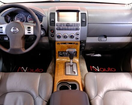 Черный Ниссан Патфайндер, объемом двигателя 4 л и пробегом 258 тыс. км за 8900 $, фото 6 на Automoto.ua