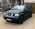 Чорний Ніссан Патфайндер, об'ємом двигуна 2.5 л та пробігом 300 тис. км за 4850 $, фото 1 на Automoto.ua