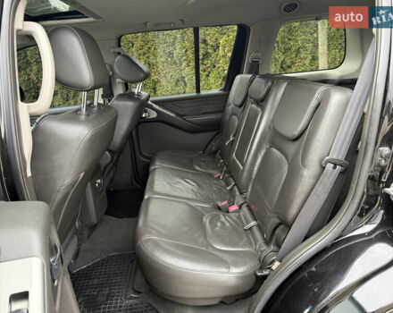 Чорний Ніссан Патфайндер, об'ємом двигуна 2.5 л та пробігом 182 тис. км за 11500 $, фото 33 на Automoto.ua