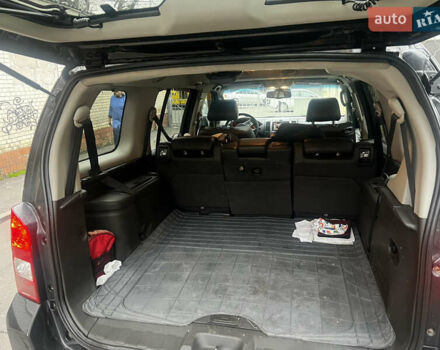 Черный Ниссан Патфайндер, объемом двигателя 2.49 л и пробегом 261 тыс. км за 11300 $, фото 17 на Automoto.ua