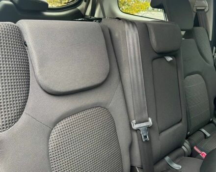 Черный Ниссан Патфайндер, объемом двигателя 2.5 л и пробегом 250 тыс. км за 4700 $, фото 7 на Automoto.ua