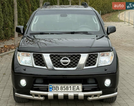 Чорний Ніссан Патфайндер, об'ємом двигуна 2.5 л та пробігом 182 тис. км за 11500 $, фото 7 на Automoto.ua