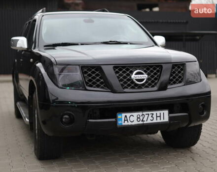 Черный Ниссан Патфайндер, объемом двигателя 2.5 л и пробегом 299 тыс. км за 8950 $, фото 1 на Automoto.ua