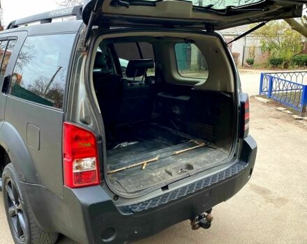 Чорний Ніссан Патфайндер, об'ємом двигуна 2.5 л та пробігом 300 тис. км за 4850 $, фото 13 на Automoto.ua