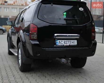 Черный Ниссан Патфайндер, объемом двигателя 2.5 л и пробегом 299 тыс. км за 8950 $, фото 5 на Automoto.ua