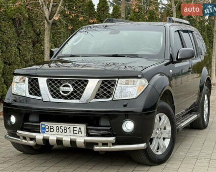 Чорний Ніссан Патфайндер, об'ємом двигуна 2.5 л та пробігом 182 тис. км за 11500 $, фото 12 на Automoto.ua