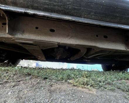 Чорний Ніссан Патфайндер, об'ємом двигуна 2.5 л та пробігом 350 тис. км за 4000 $, фото 8 на Automoto.ua