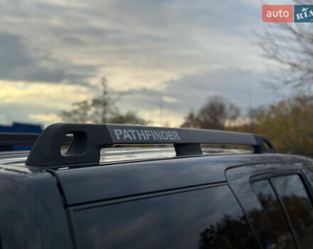 Черный Ниссан Патфайндер, объемом двигателя 2.49 л и пробегом 253 тыс. км за 7999 $, фото 44 на Automoto.ua