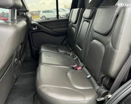 Черный Ниссан Патфайндер, объемом двигателя 2.5 л и пробегом 253 тыс. км за 9690 $, фото 33 на Automoto.ua