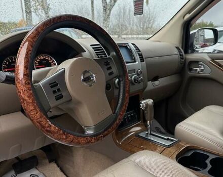 Ніссан Патфайндер 2007 у Смеле на Automoto.ua Чорний Ніссан Патфайндер, об'ємом двигуна 4 л та пробігом 300 тис. км за 9500 $, фото 18 на Automoto.ua