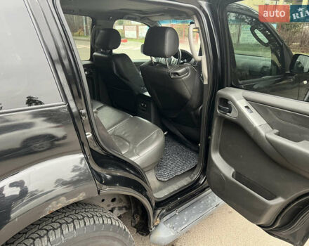 Черный Ниссан Патфайндер, объемом двигателя 2.49 л и пробегом 460 тыс. км за 7800 $, фото 7 на Automoto.ua