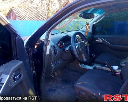 Черный Ниссан Патфайндер, объемом двигателя 2.5 л и пробегом 245 тыс. км за 4200 $, фото 5 на Automoto.ua