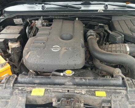 Черный Ниссан Патфайндер, объемом двигателя 0 л и пробегом 300 тыс. км за 6500 $, фото 1 на Automoto.ua